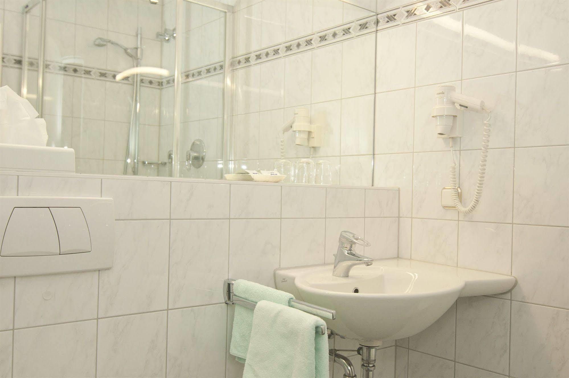 Hotel Hansa Όφενμπαχ Εξωτερικό φωτογραφία